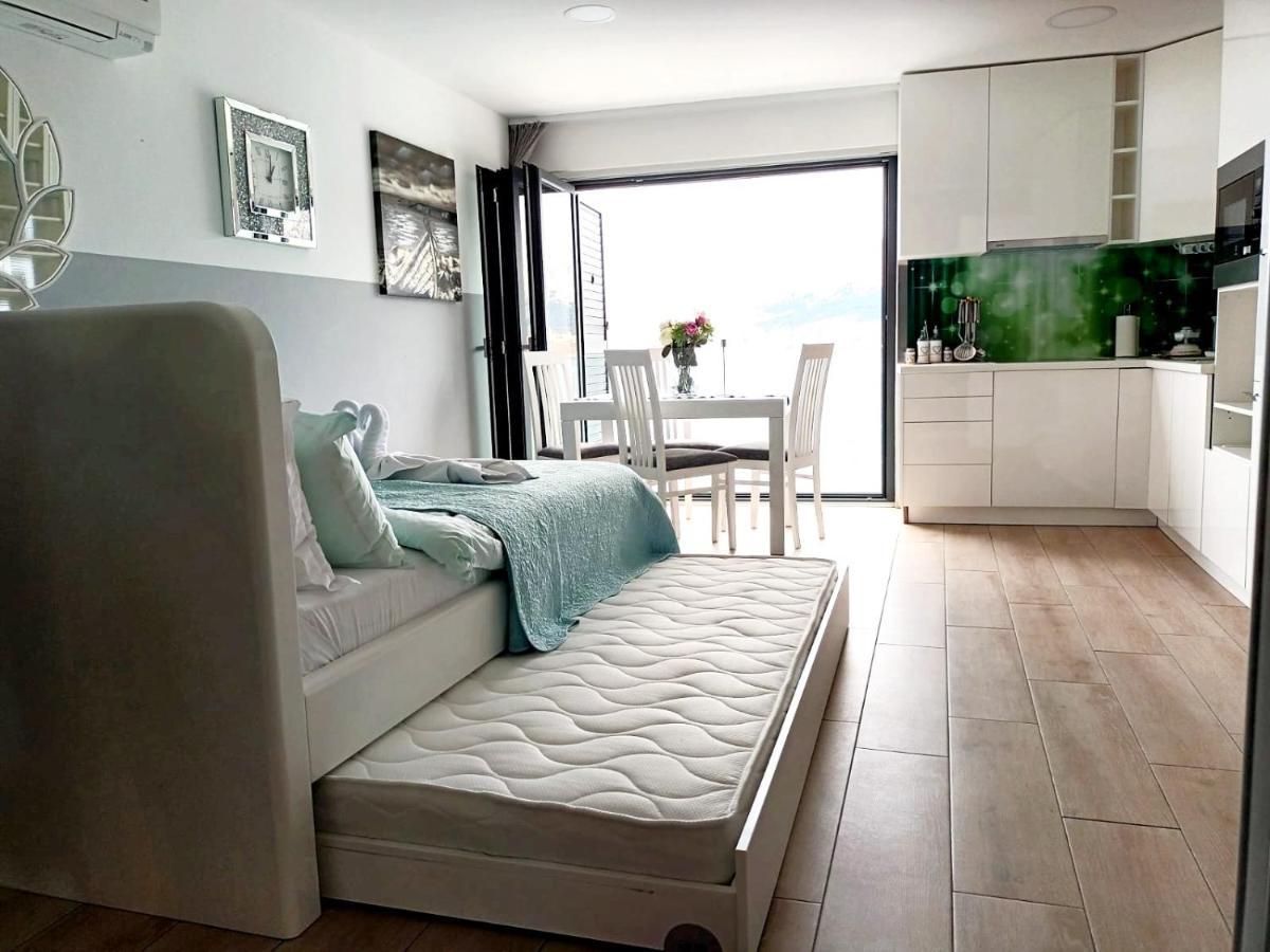 Apartments Palada 1 باشْكا المظهر الخارجي الصورة